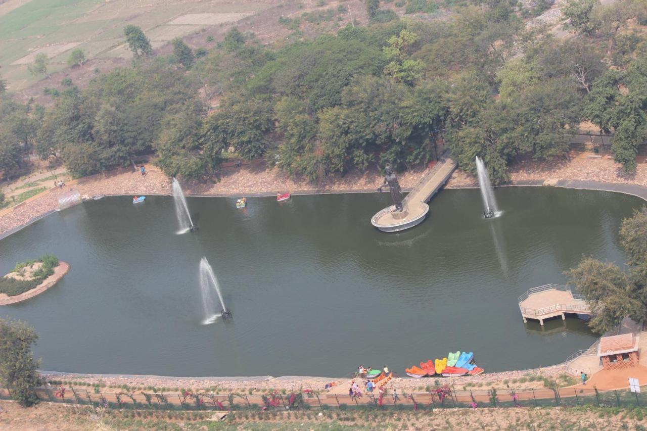 Pandu Pokhar Eco Adventure Resort Rājgīr Buitenkant foto