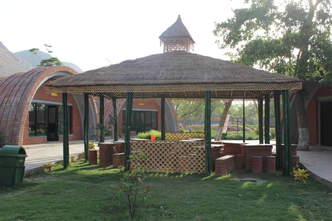 Pandu Pokhar Eco Adventure Resort Rājgīr Buitenkant foto